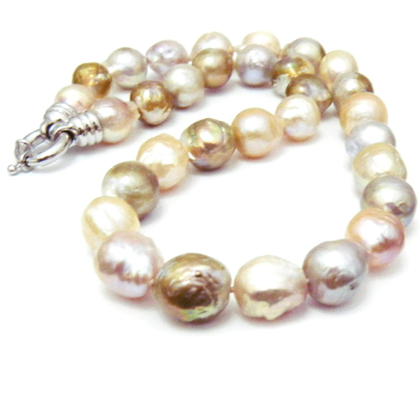 Multicoloured Ripple Drop Pearls Necklace